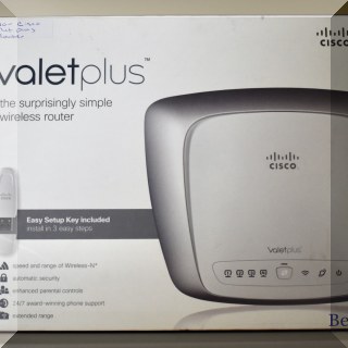 E04. Cisco Valet Plus wireless router. - $20